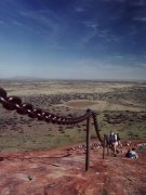 Ayers Rock, auf dem steilen Pfad nach oben Ayers Rock, auf dem steilen Pfad nach oben