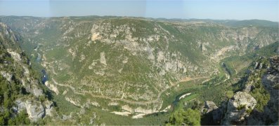 Tarnschlucht - Panorama von oberhalb La Malène Tarnschlucht - Panorama von oberhalb La Malène